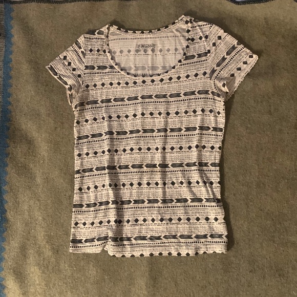 MUDD Aztec tee - Picture 2 of 5